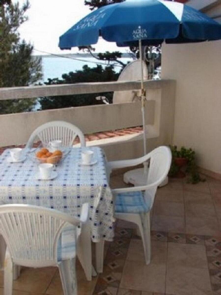 Apartment Gordana Košljun Kültér fotó